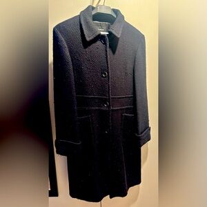 Express Women’s Wool-Blend Coat. Black Size 9/10 Great condition